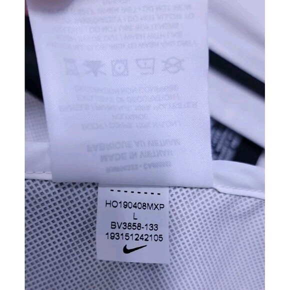 Nike Zonal Aeroshield Running Jacket Womens size LARGE Blk/Wh BV3858-133 - Picture 10 of 10